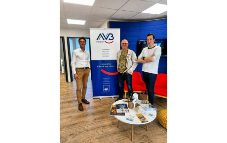 renouvellement du partenariat avec l’Agence AVB